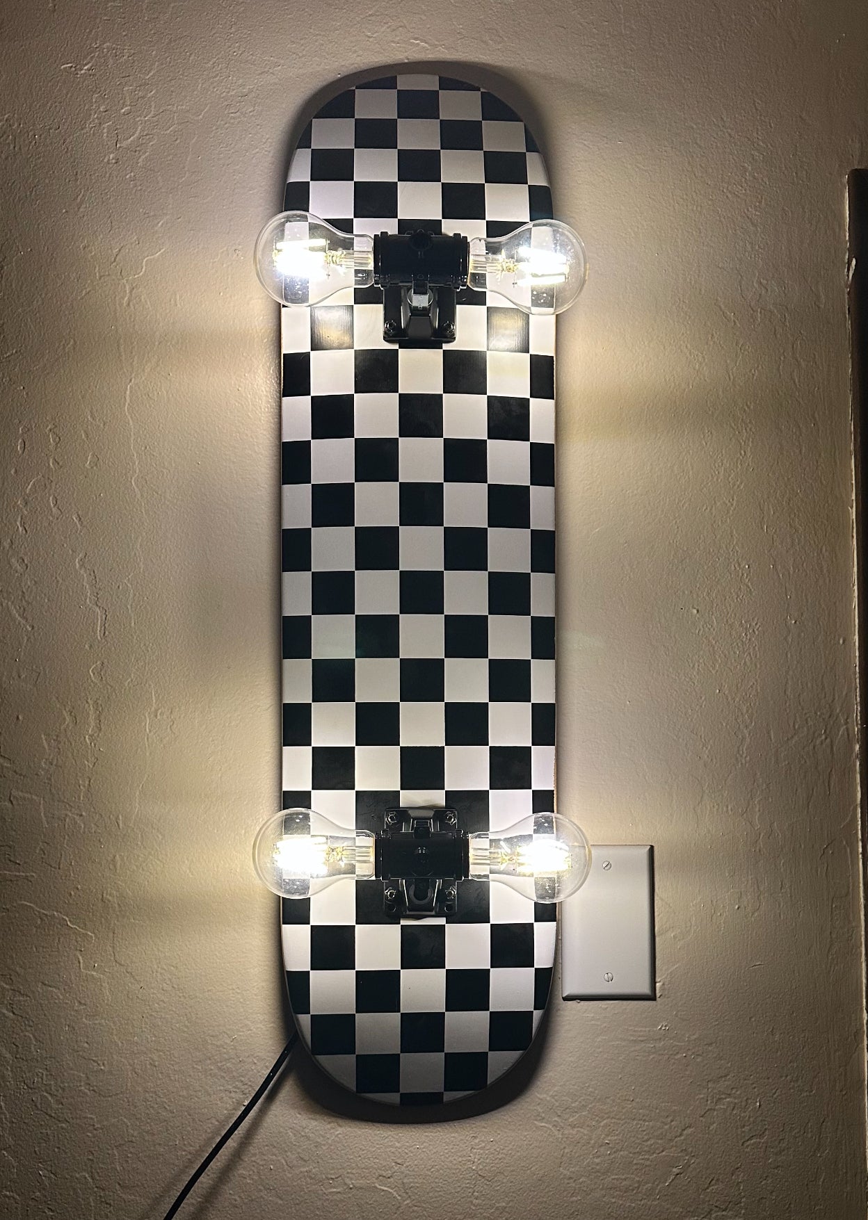 Checkered Sk8